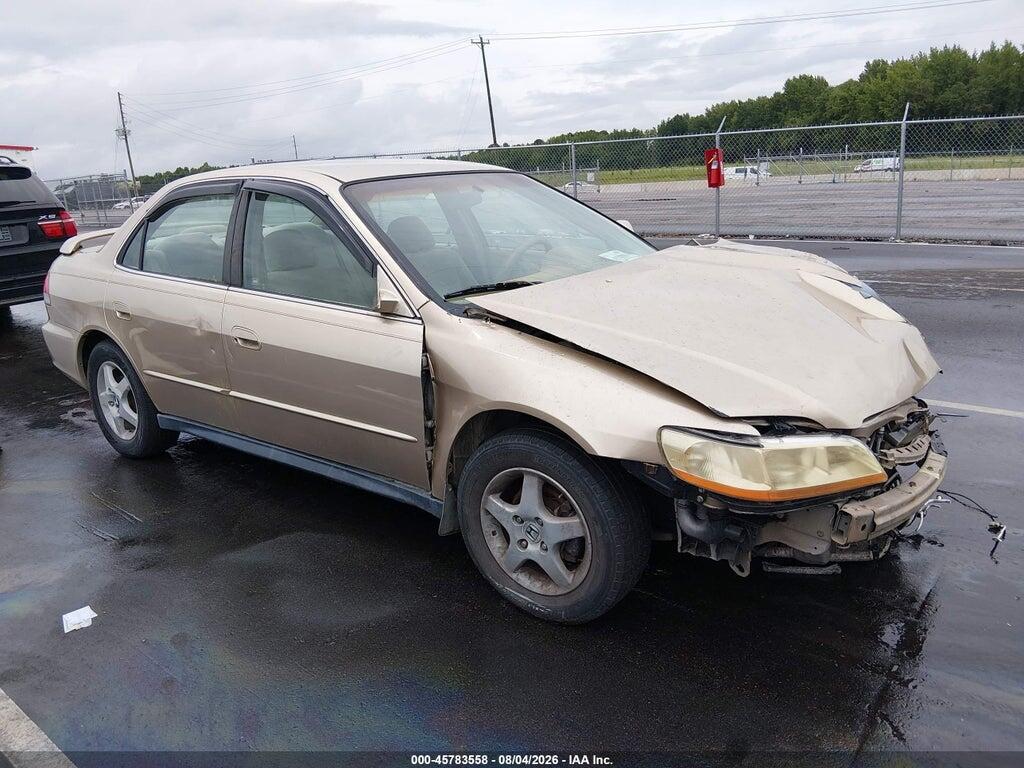 1HGCG564X1A082302 2001 HONDA ACCORD photo no. 1