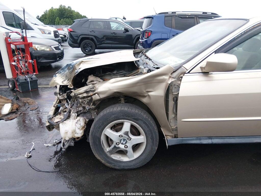 1HGCG564X1A082302 2001 HONDA ACCORD photo no. 6