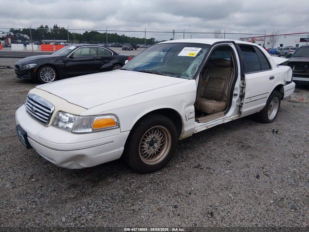 2FAFP74WX1X149263 2001 FORD CROWN VICTORIA photo no. 2