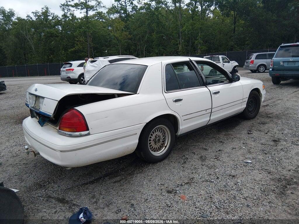 2FAFP74WX1X149263 2001 FORD CROWN VICTORIA photo no. 4