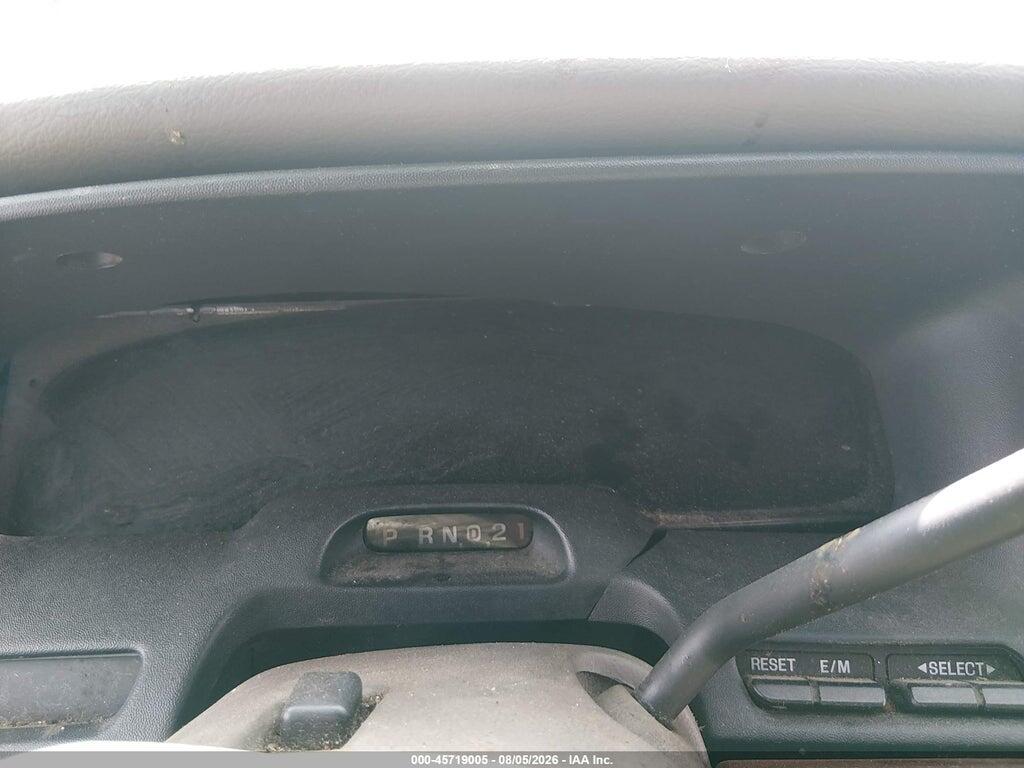 2FAFP74WX1X149263 2001 FORD CROWN VICTORIA photo no. 7