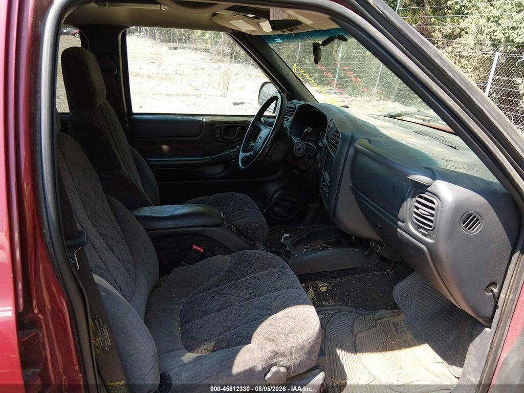 1GCDT13W82K223618 2002 CHEVROLET S-10 photo no. 5