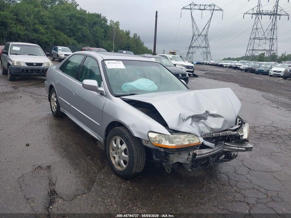 1HGCG66812A003335 2002 HONDA ACCORD photo no. 1