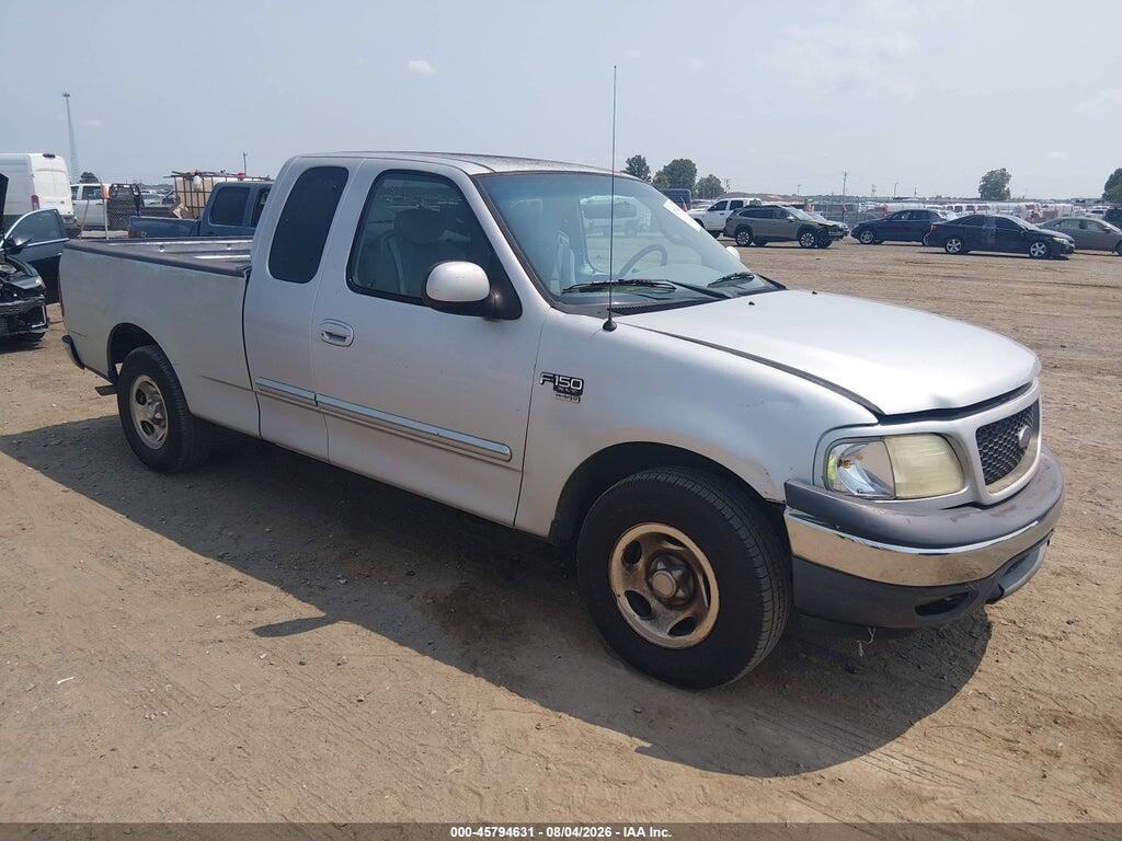 1FTRX17WX2NA44824 2002 FORD F-150 photo no. 1
