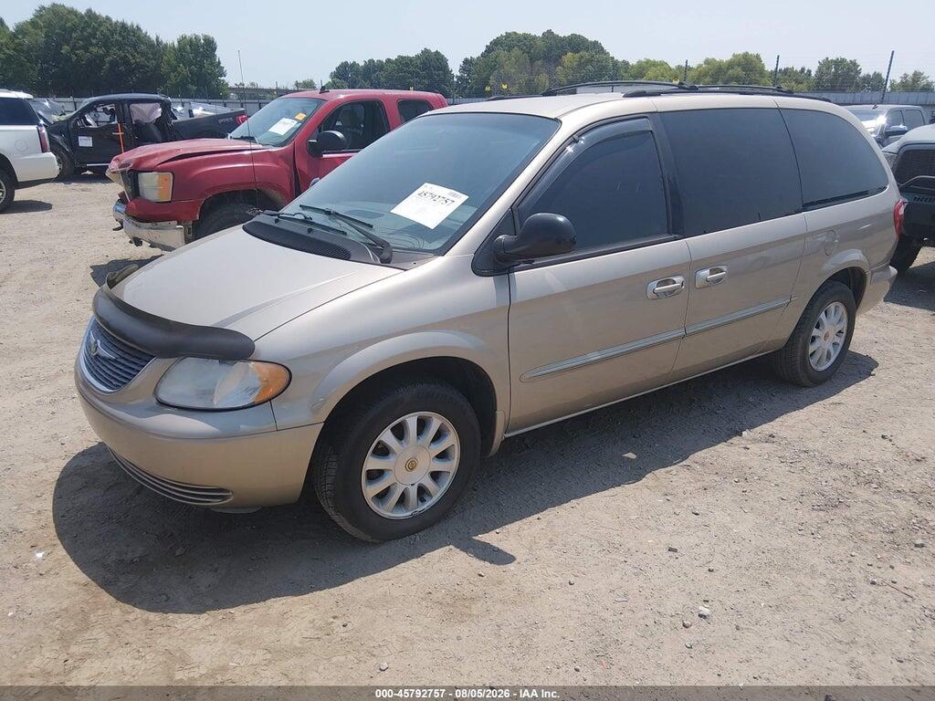 2C4GP44342R504758 2002 CHRYSLER TOWN & COUNTRY photo no. 2