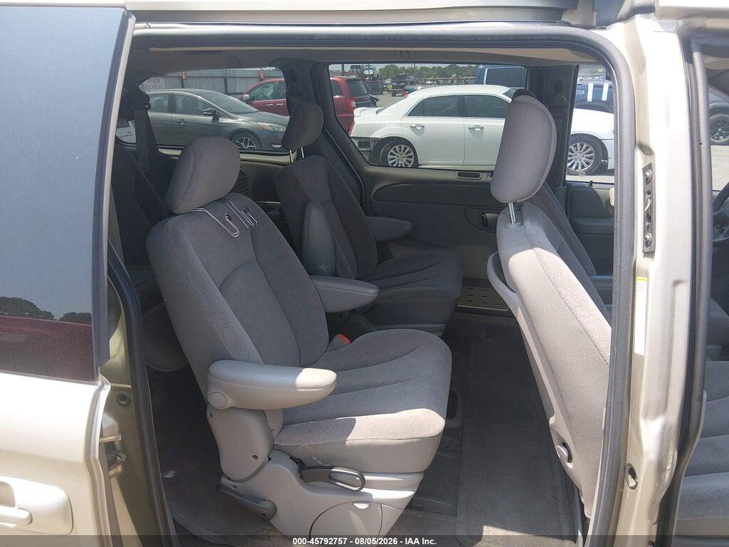 2C4GP44342R504758 2002 CHRYSLER TOWN & COUNTRY photo no. 8