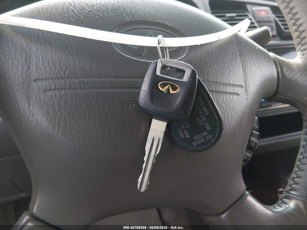 JNKCP11A42T511541 2002 INFINITI G20 photo no. 11