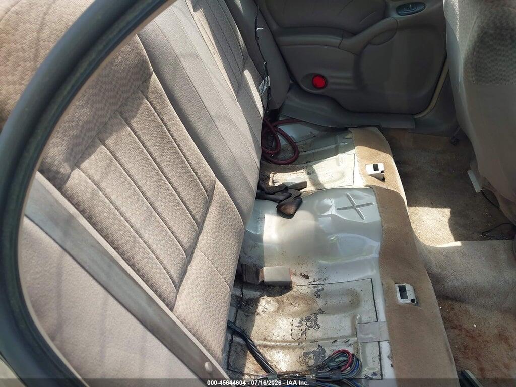 1G2NF52E33C236417 2003 PONTIAC GRAND AM photo no. 8