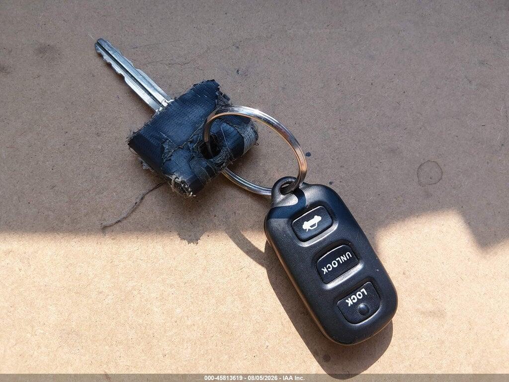 4T1BE32KX3U223892 2003 TOYOTA CAMRY photo no. 11