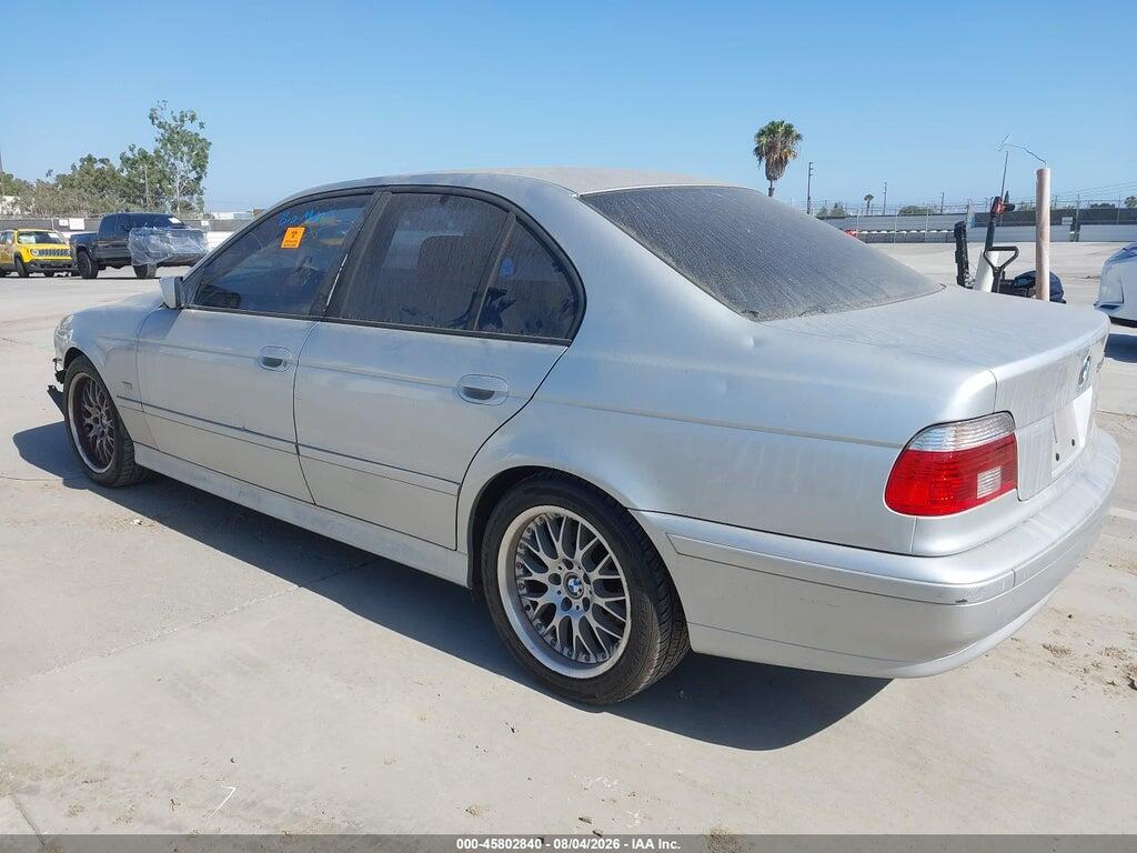 WBADT63403CK36593 2003 BMW 530IA photo no. 3