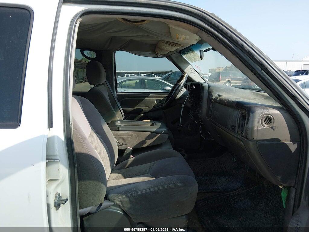 1GTHC23U33F117352 2003 GMC SIERRA 2500HD photo no. 1