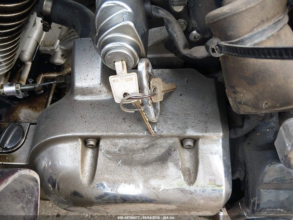 1HFSC52003A008730 2003 HONDA VT1300 photo no. 11