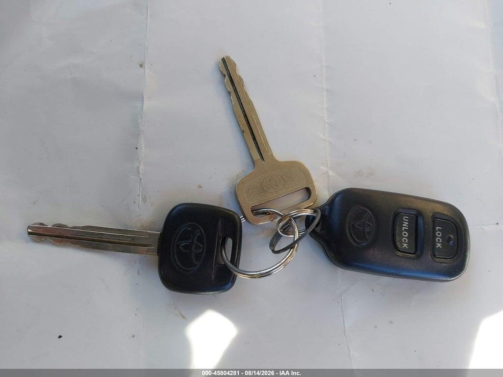 JTDBR32E942021979 2004 TOYOTA COROLLA photo no. 11
