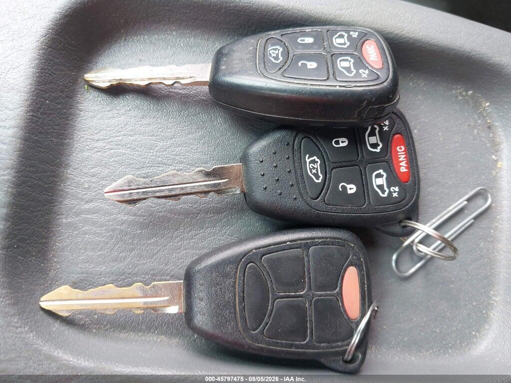 2C4GP54L14R534664 2004 CHRYSLER TOWN & COUNTRY photo no. 11