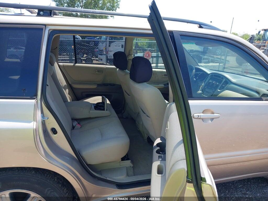 JTEDP21A340040901 2004 TOYOTA HIGHLANDER photo no. 8
