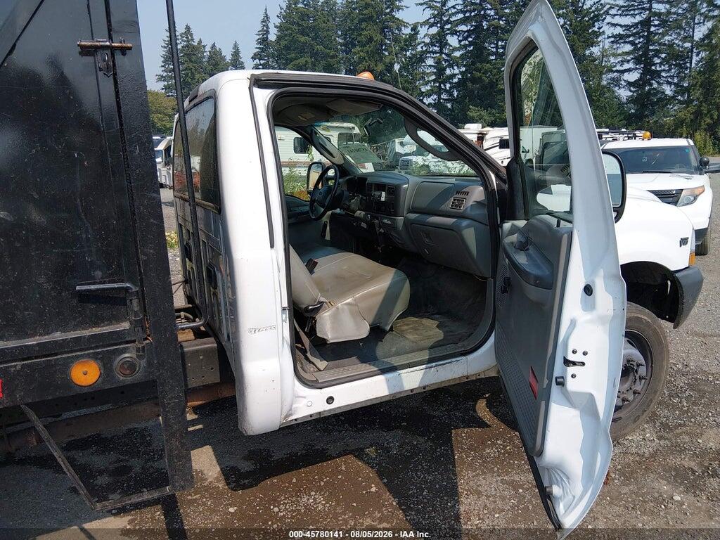 1FDXF46S44EC70172 2004 FORD F-450 photo no. 5