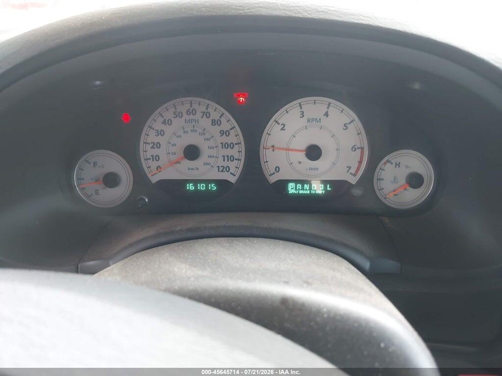 2C4GP44R95R445053 2005 CHRYSLER TOWN & COUNTRY photo no. 7
