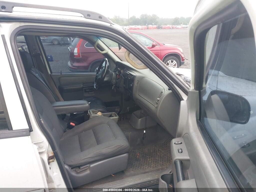 1FMZU67K15UB07608 2005 FORD EXPLORER SPORT TRAC photo no. 5