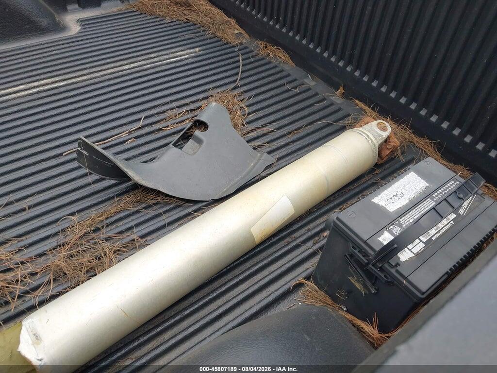 2GCEK13T851387968 2005 CHEVROLET SILVERADO 1500 photo no. 12