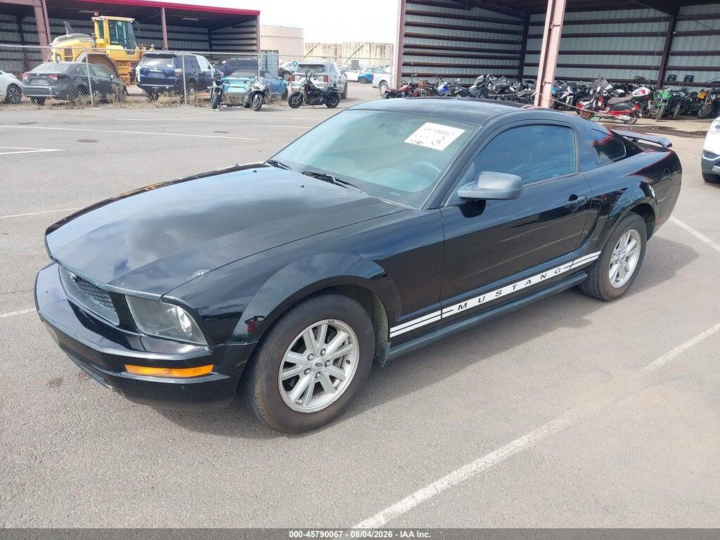 1ZVFT80N355238475 2005 FORD MUSTANG photo no. 2
