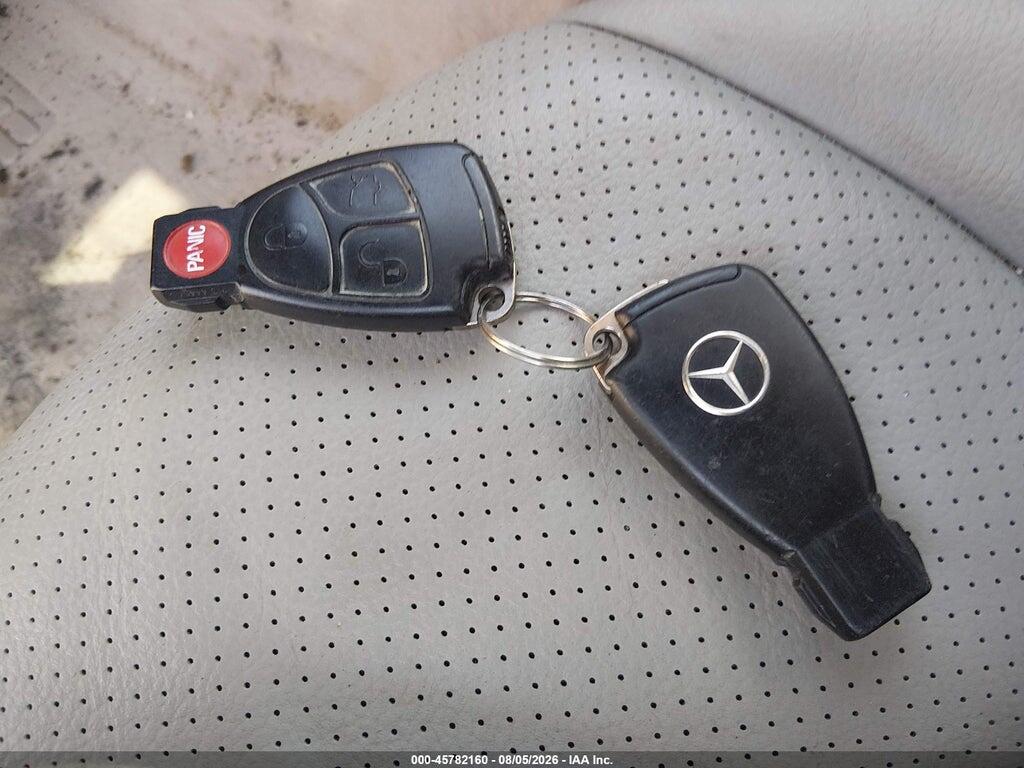 WDBUF82JX5X178256 2005 MERCEDES-BENZ E 320 photo no. 11
