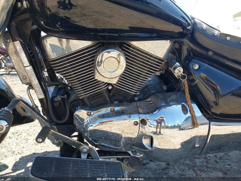 JS1VY52A452106751 2005 SUZUKI C90 photo no. 10