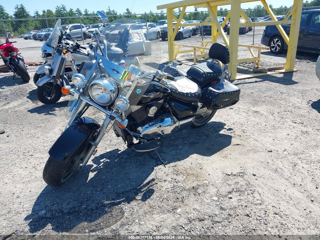 JS1VY52A452106751 2005 SUZUKI C90 photo no. 2