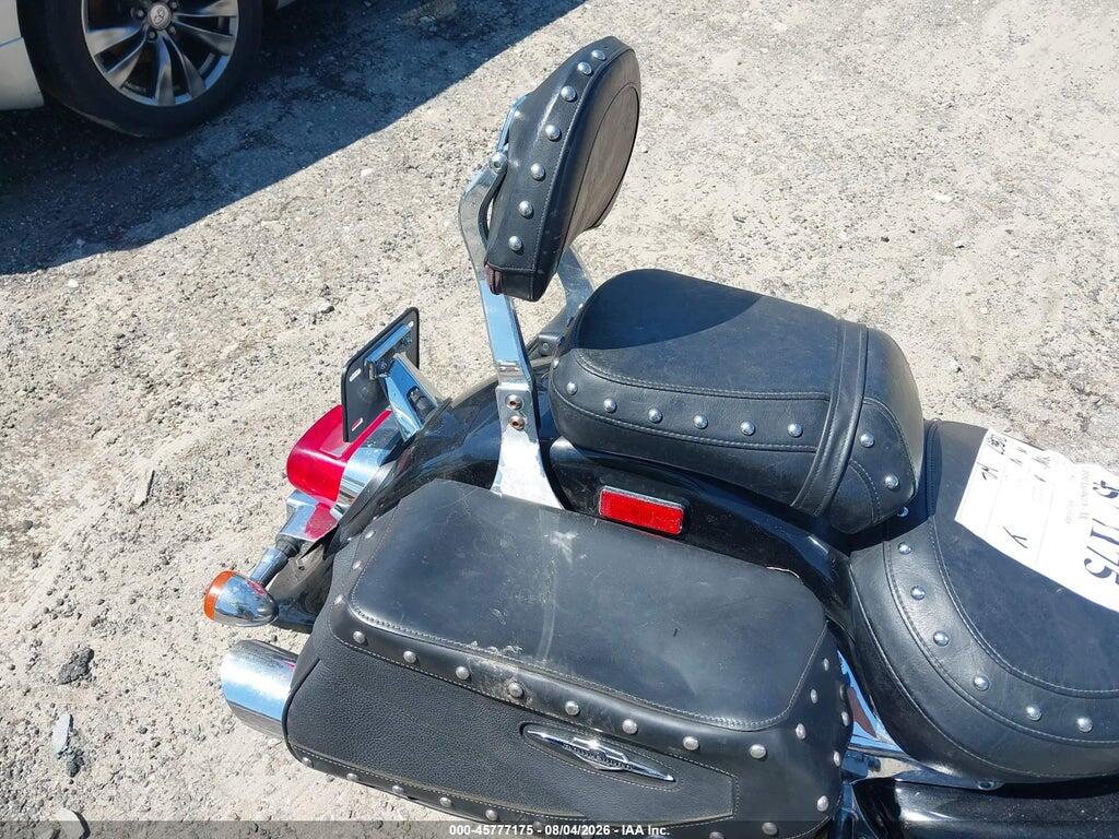 JS1VY52A452106751 2005 SUZUKI C90 photo no. 8