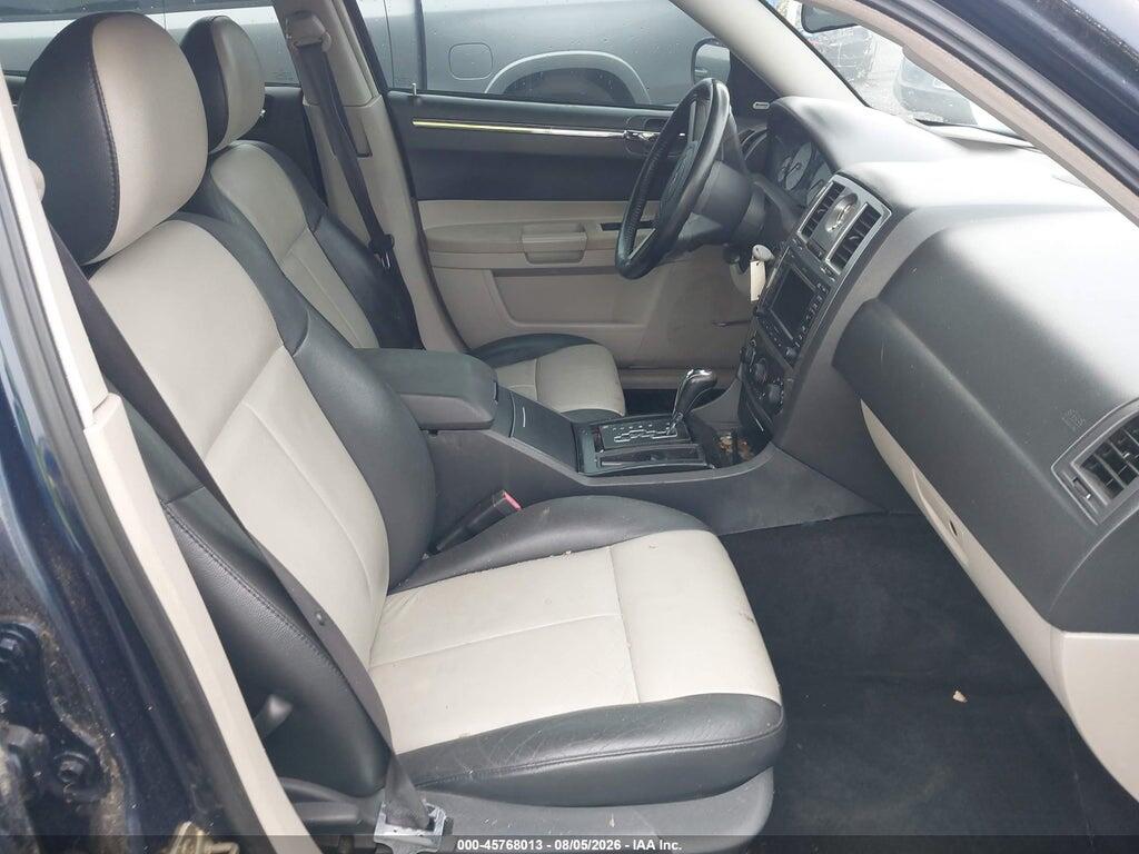 2C3JA53G75H588655 2005 CHRYSLER 300 photo no. 5