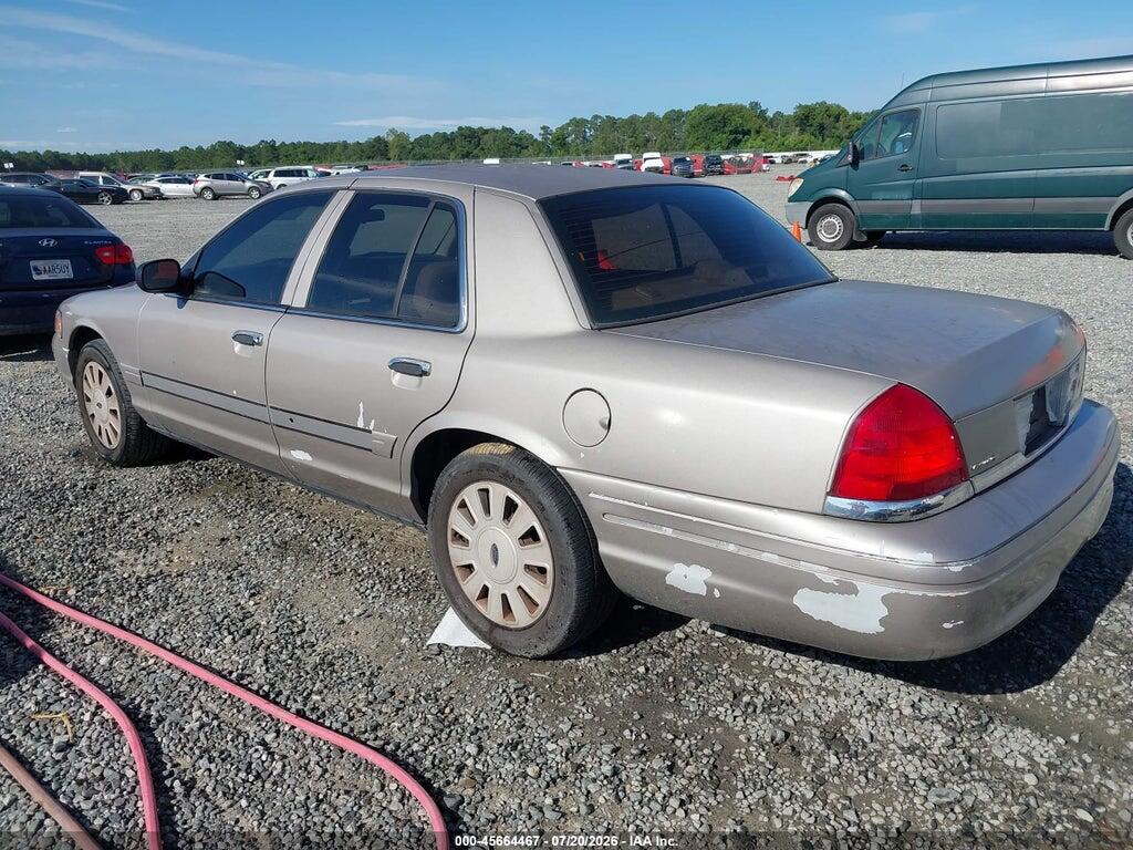 2FAHP71W36X100670 2006 FORD CROWN VICTORIA photo no. 3