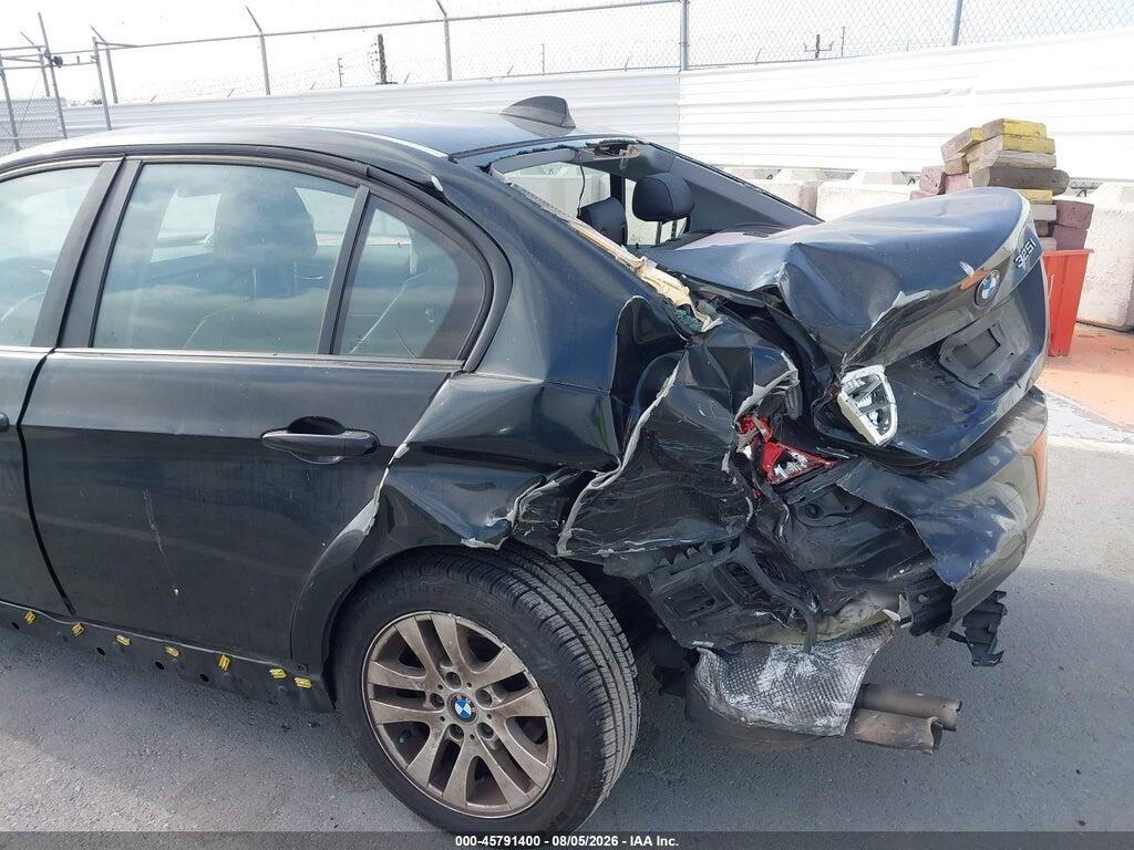 WBAVB13516PT03413 2006 BMW 325I photo no. 12