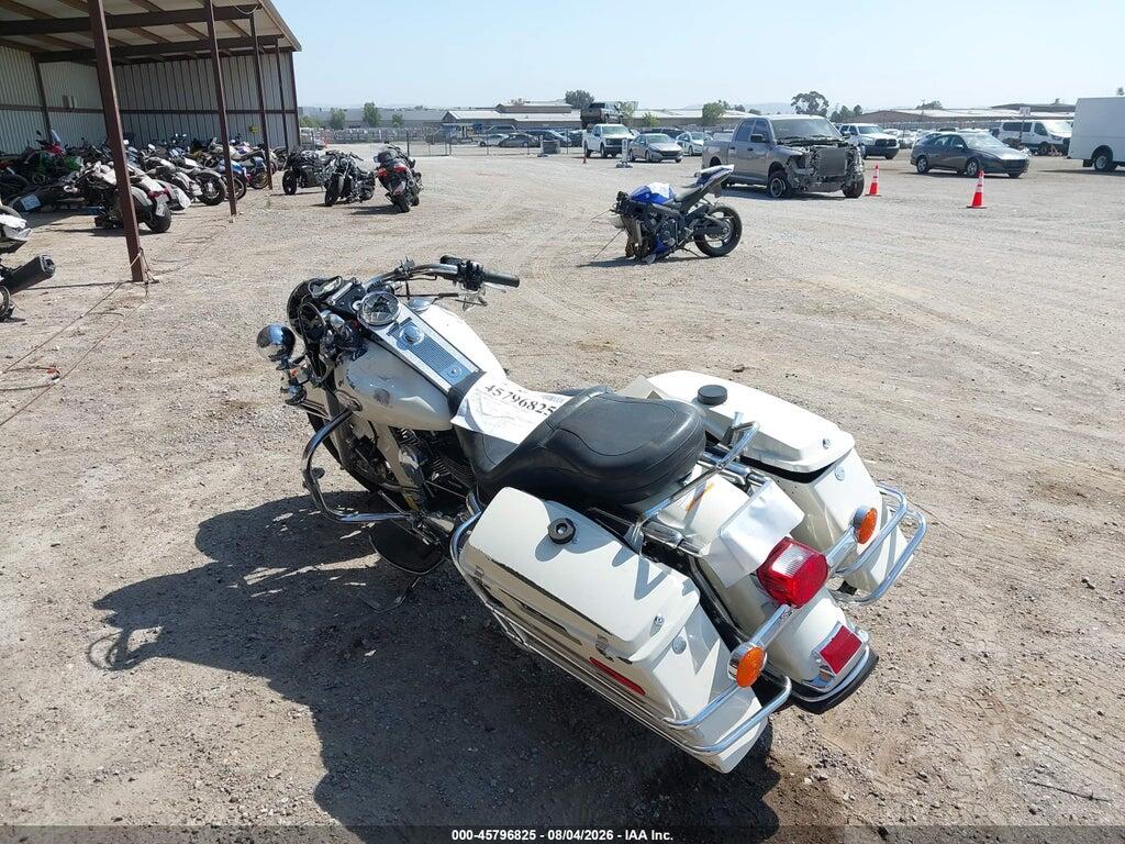 1HD1FHM127Y622324 2007 HARLEY-DAVIDSON FLHPI photo no. 3