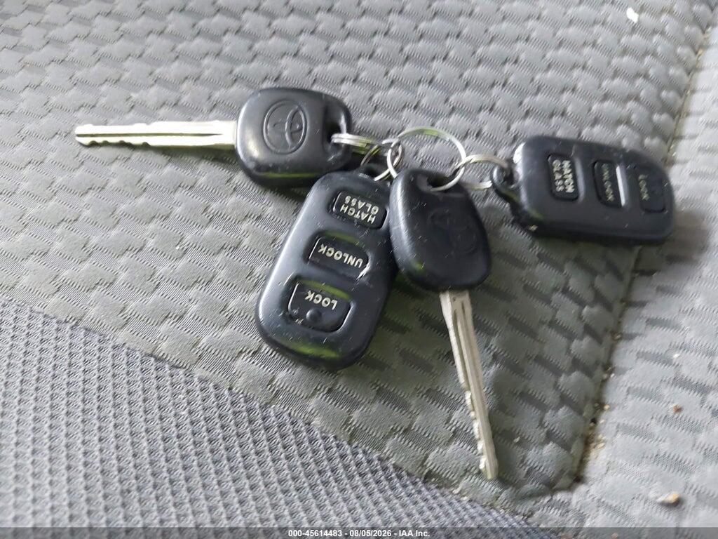 2T1KR32E97C641589 2007 TOYOTA MATRIX photo no. 11