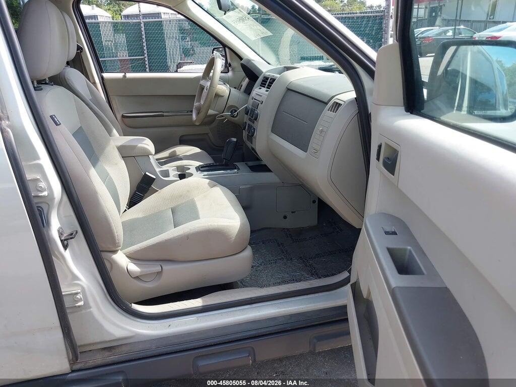 1FMCU03Z48KC72736 2008 FORD ESCAPE photo no. 5