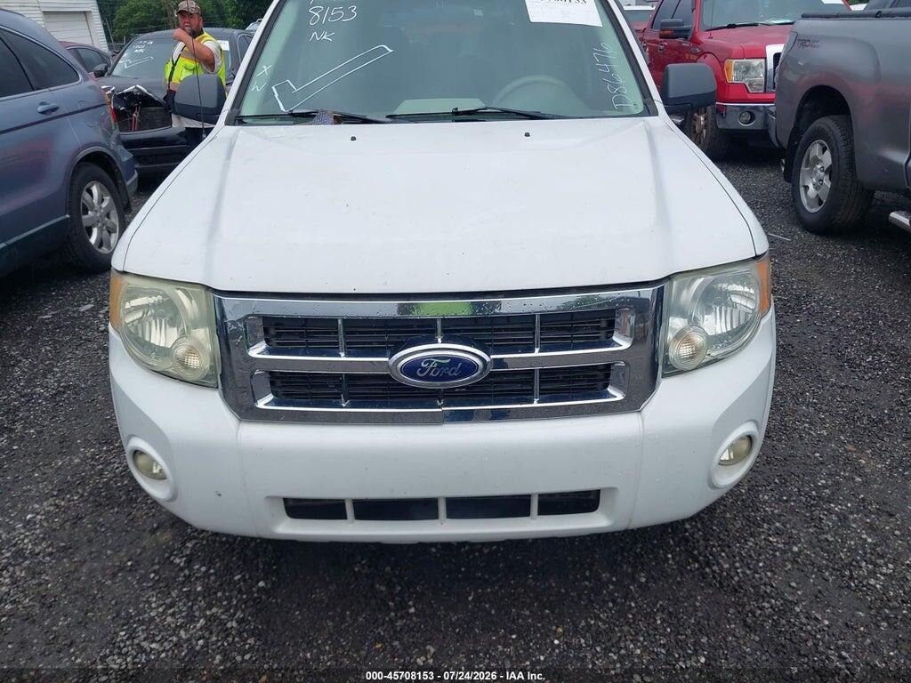 1FMCU03118KD86476 2008 FORD ESCAPE photo no. 6