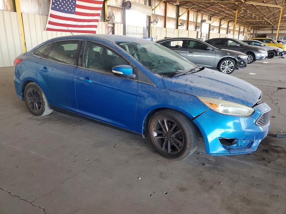 2016 FORD FOCUS SE — Фото 4 из 12