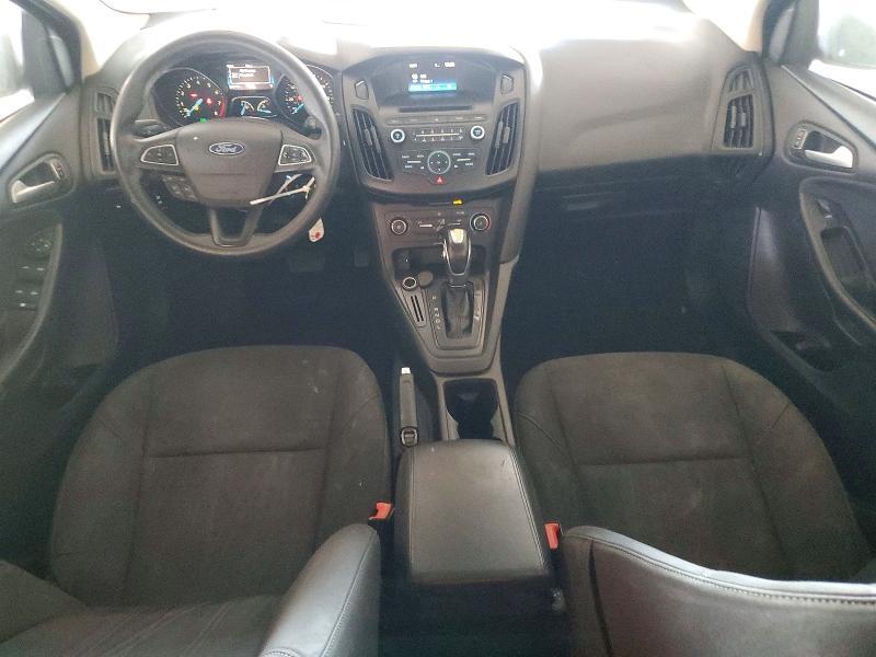 2016 FORD FOCUS SE — Фото 8 из 12