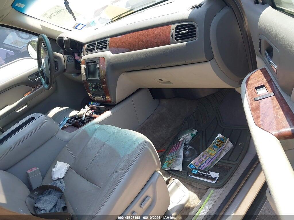 3GNFC16018G173488 2008 CHEVROLET SUBURBAN 1500 photo no. 5
