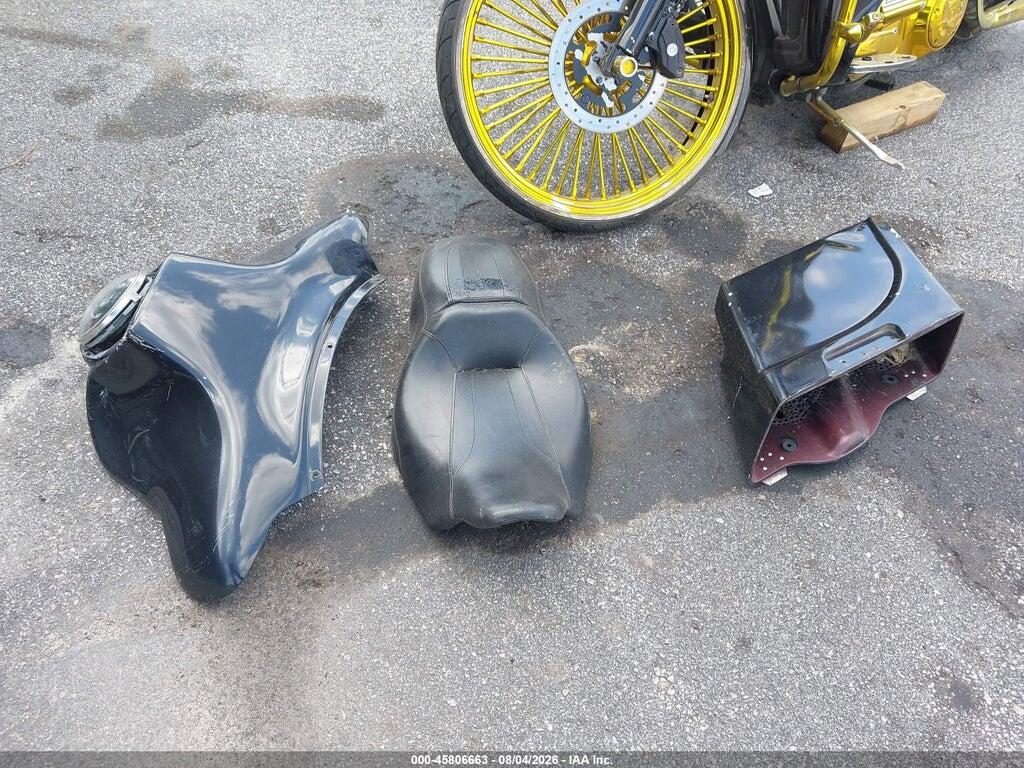 1HD1FF4158Y655579 2008 HARLEY-DAVIDSON FLHT photo no. 11