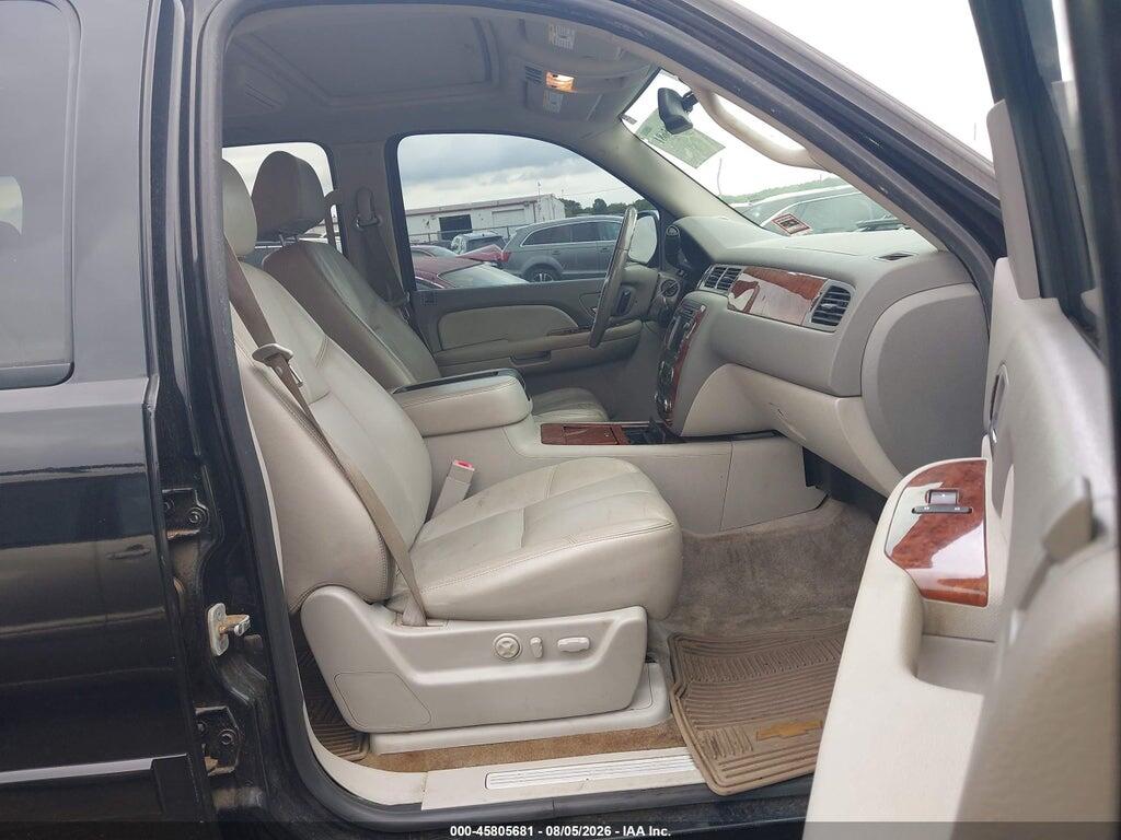 1GNFK13028J139890 2008 CHEVROLET TAHOE photo no. 5