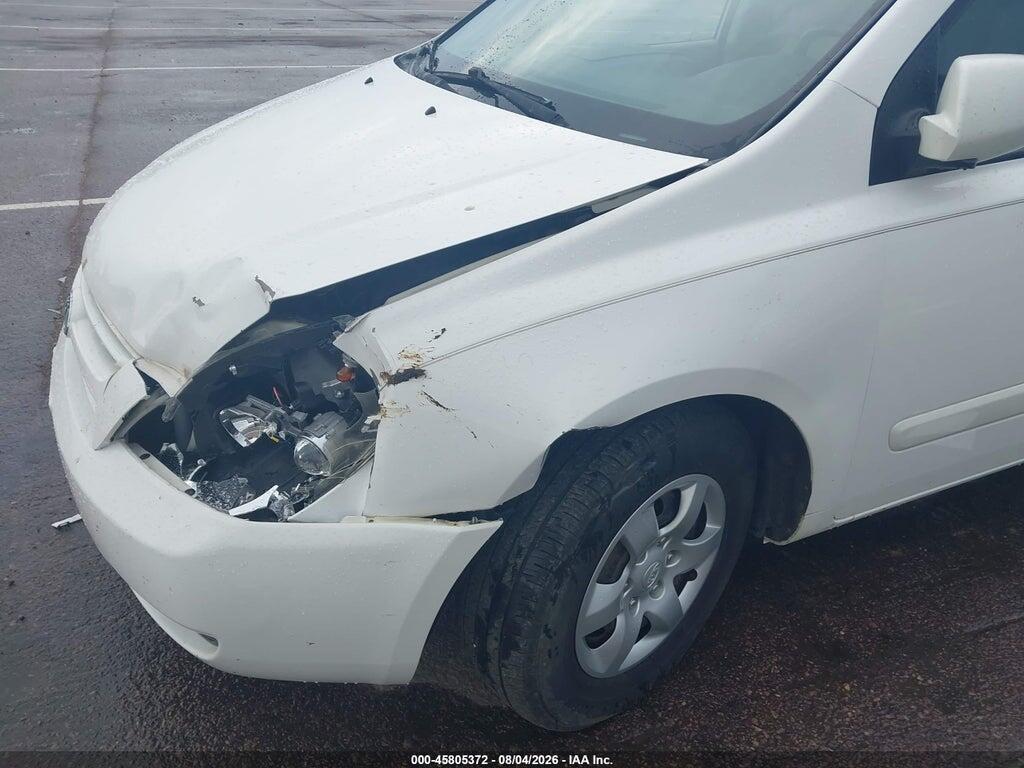 KNDMB133786254045 2008 KIA SEDONA photo no. 6