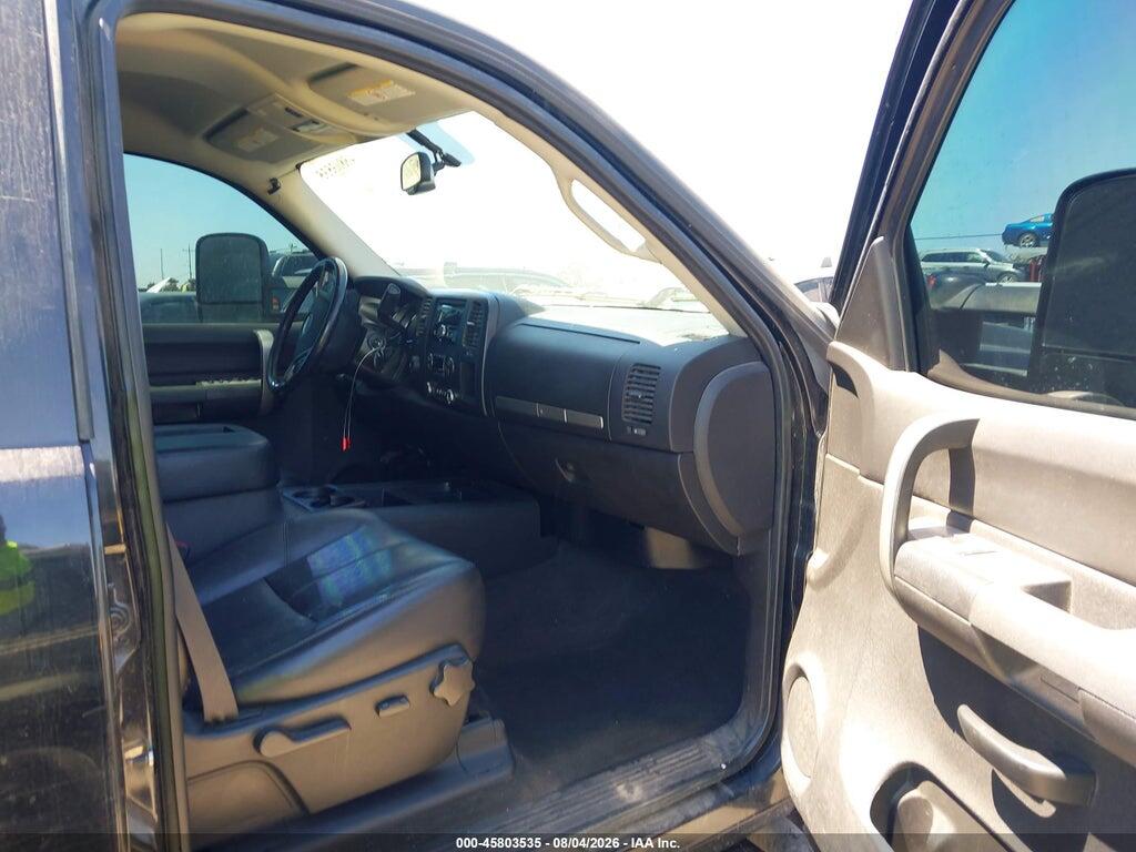 1GCHK23648F157709 2008 CHEVROLET SILVERADO 2500HD photo no. 5