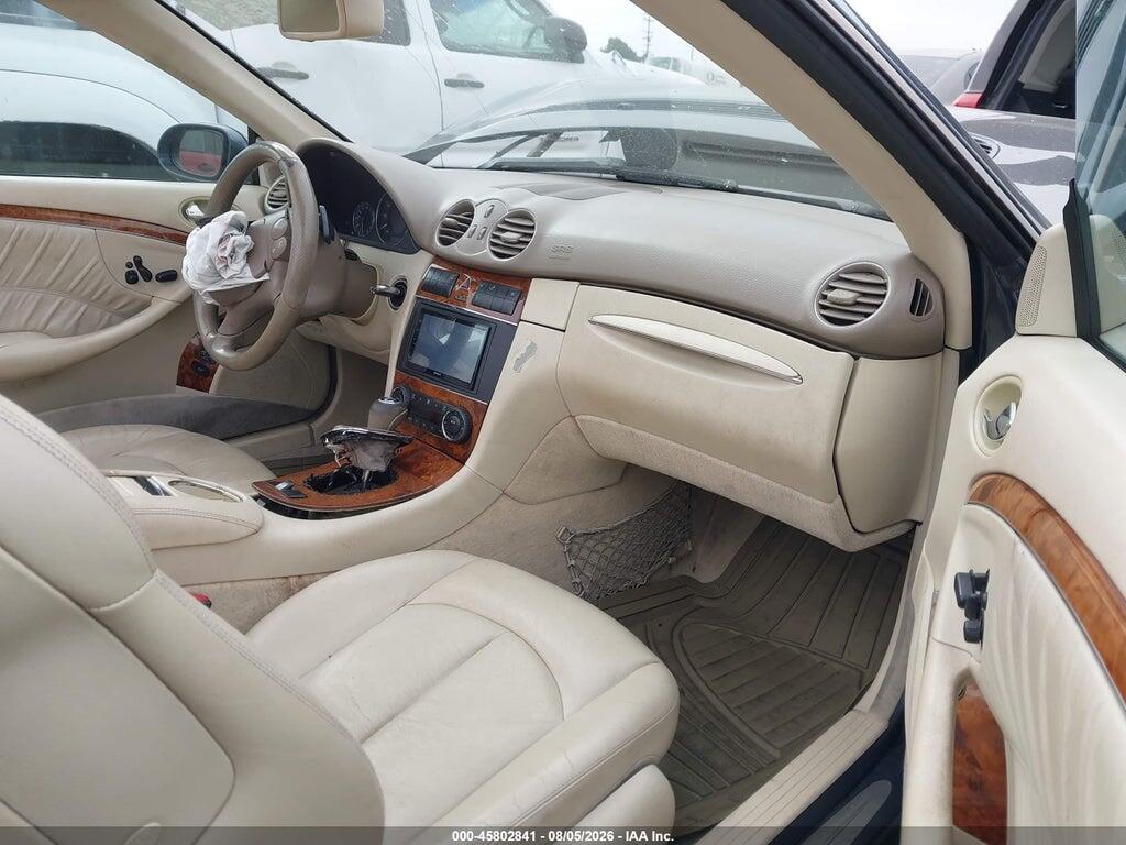 WDBTK72F18T091211 2008 MERCEDES-BENZ CLK 550 photo no. 5