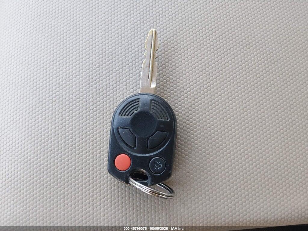 1FMCU931X8KD40195 2008 FORD ESCAPE photo no. 11