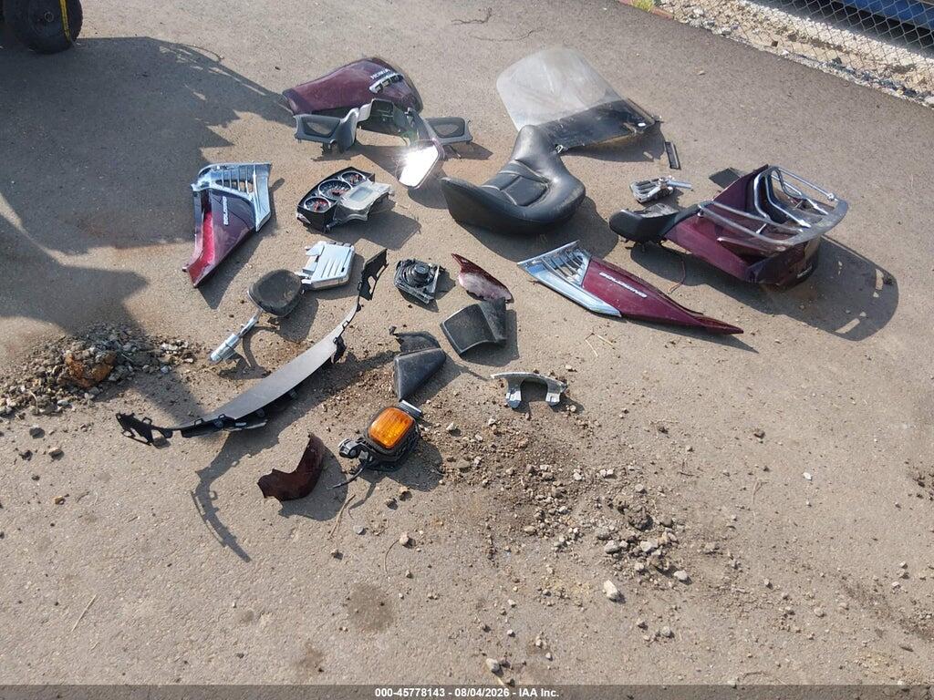 1HFSC47F78A709375 2008 HONDA GL1800 photo no. 11