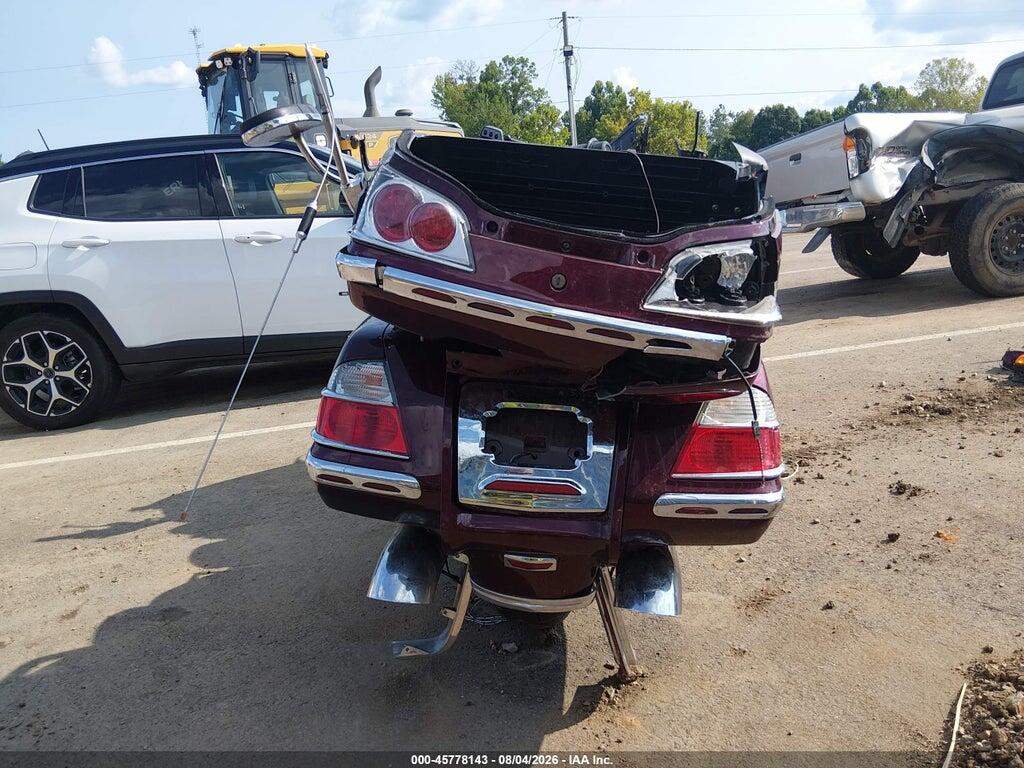 1HFSC47F78A709375 2008 HONDA GL1800 photo no. 6