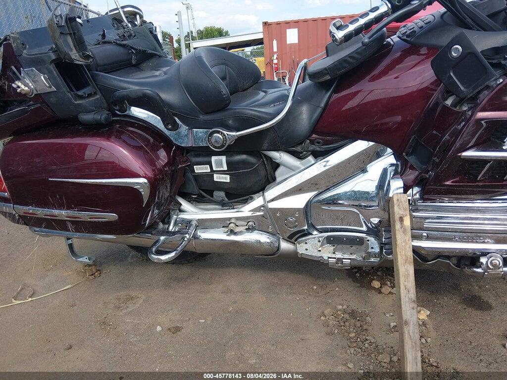 1HFSC47F78A709375 2008 HONDA GL1800 photo no. 8