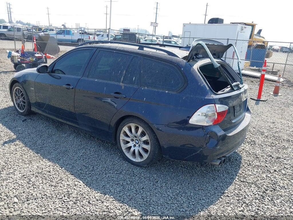 WBAVT73578FZ37401 2008 BMW 328XI photo no. 3