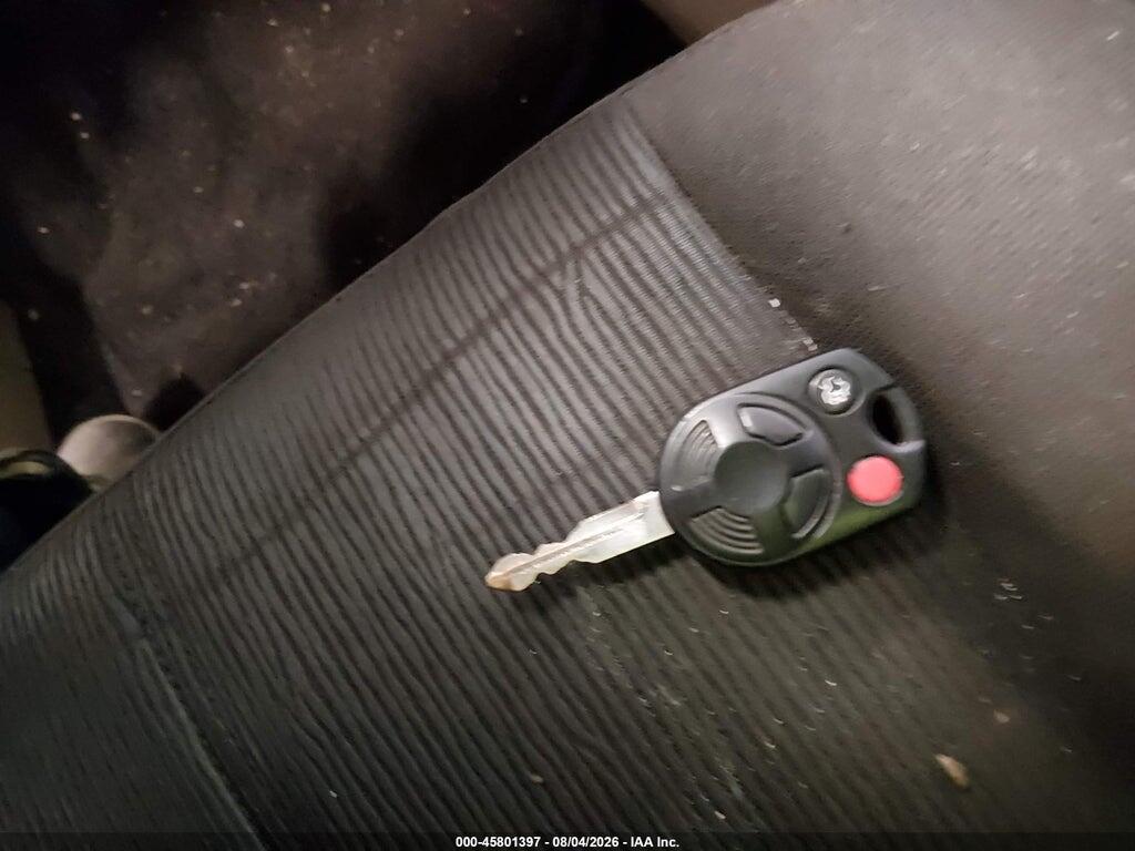 4F2CZ027X9KM02090 2009 MAZDA TRIBUTE photo no. 11