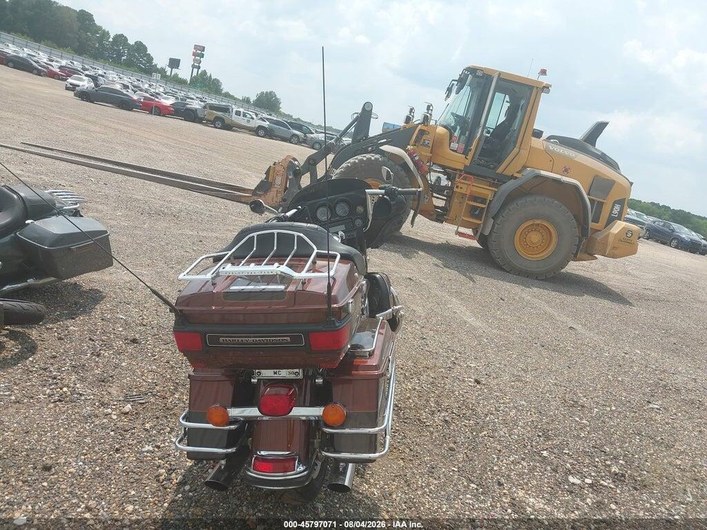 1HD1FC4169Y665795 2009 HARLEY-DAVIDSON FLHTCU photo no. 6